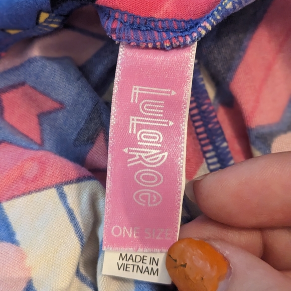 Lularoe OS Disney leggings - Picture 3 of 4